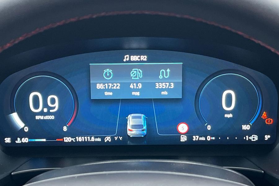 Ford KUGA Photo autoimg-33c39e480d6411a67b79445c143a71c3dc7dcc8c.jpg