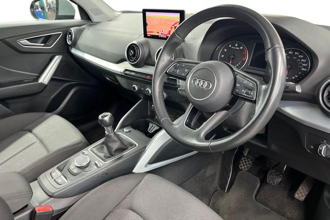 AUDI Q2 Photo 6