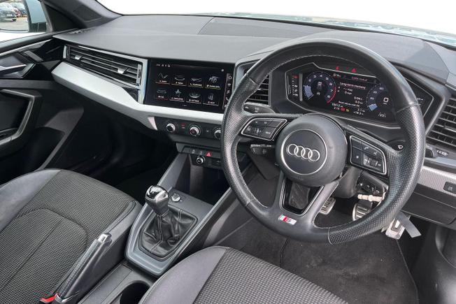 Audi A1 Photo 6