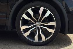 Volkswagen Tiguan Photo 5