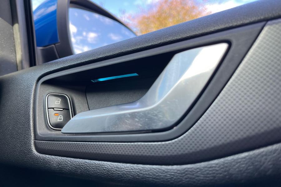Ford FOCUS Photo autoimg-33cb258a7b751ab6c432843368a741d4a44476f9.jpg