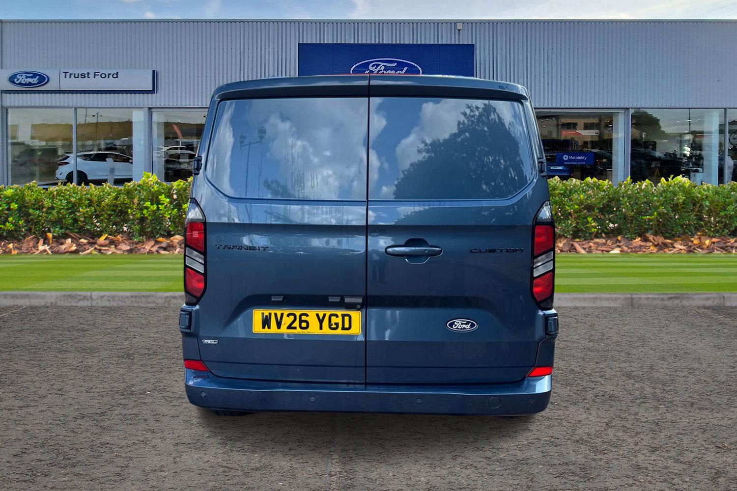 Ford TRANSIT CUSTOM Photo 12