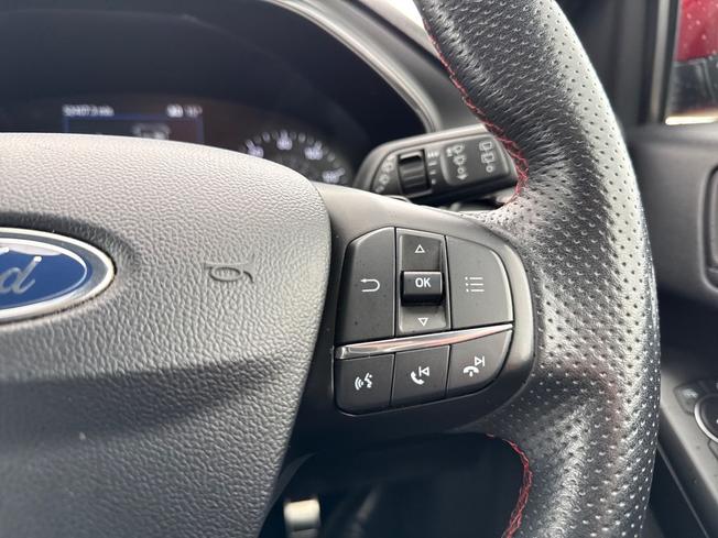 FORD Focus Photo 17
