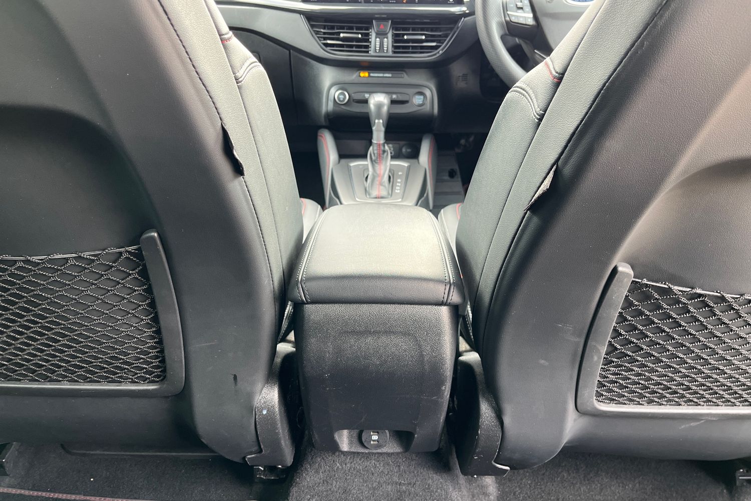 Ford Focus Photo 26