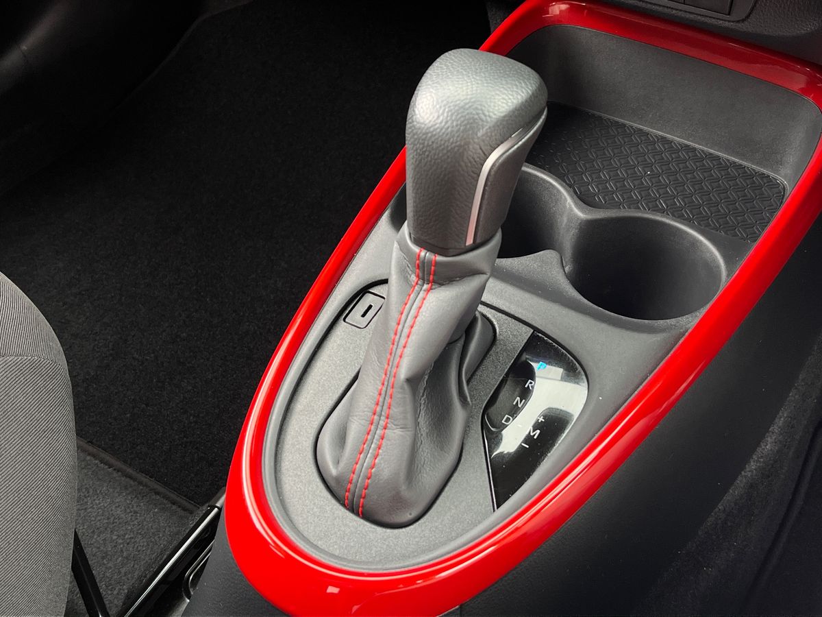 Toyota Aygo X Photo 12