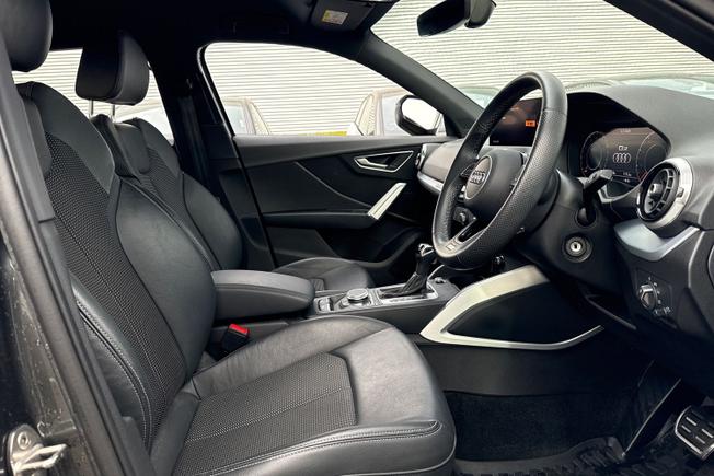 AUDI Q2 Photo 41
