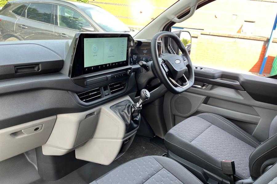 Ford Transit Custom Photo autoimg-33d5c30f2f78b5d95e939097f40e0bbc9fcf1e84.jpg