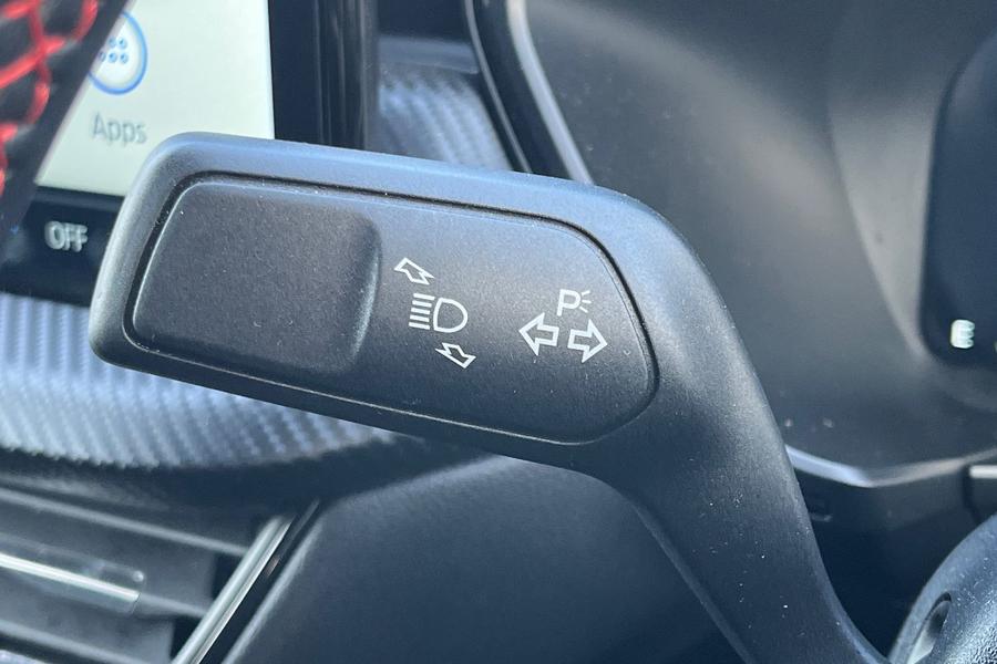 Ford KUGA Photo autoimg-33d9571de31d879dfe8873f0fea2417538c4ad88.jpg