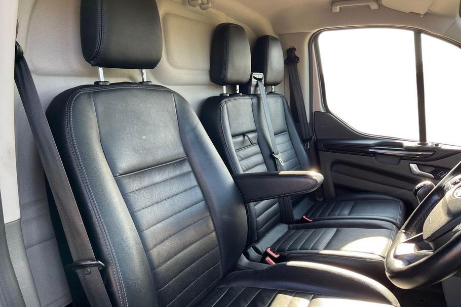 Used FORD TRANSIT CUSTOM EA22WMK 11