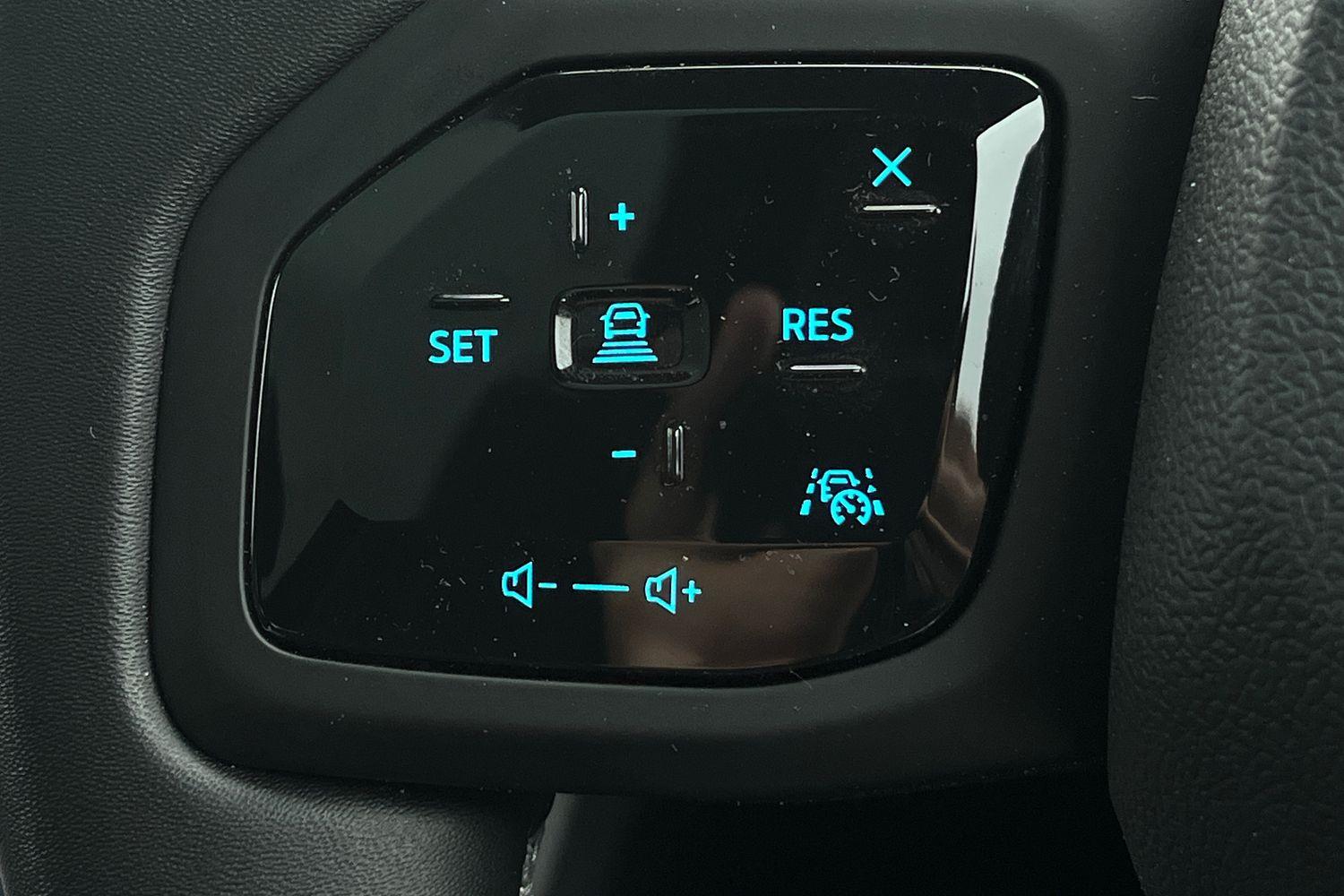 Ford Explorer Photo 33