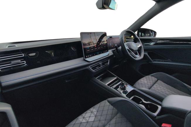 VOLKSWAGEN Tiguan Photo 2