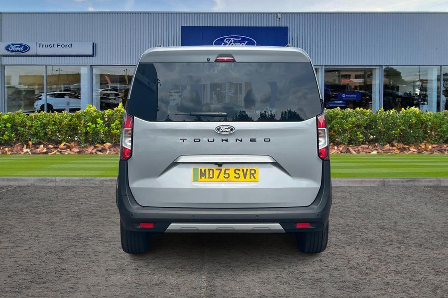 Ford E-TOURNEO COURIER Photo autoimg-33de953e40022f44f845ef00e21f649aadc18cc0.jpg