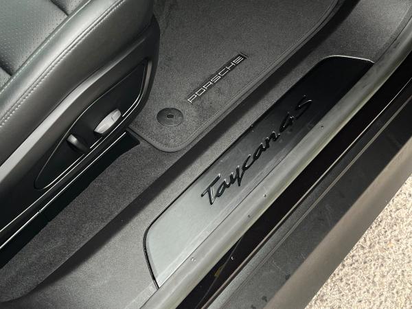 Porsche Taycan Photo autoimg-33e11e264d701b897c4fb9056e0a19f495b44f02.jpg