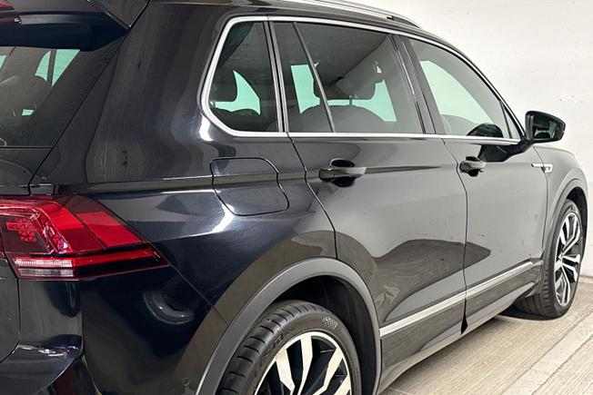 VOLKSWAGEN Tiguan Photo 37