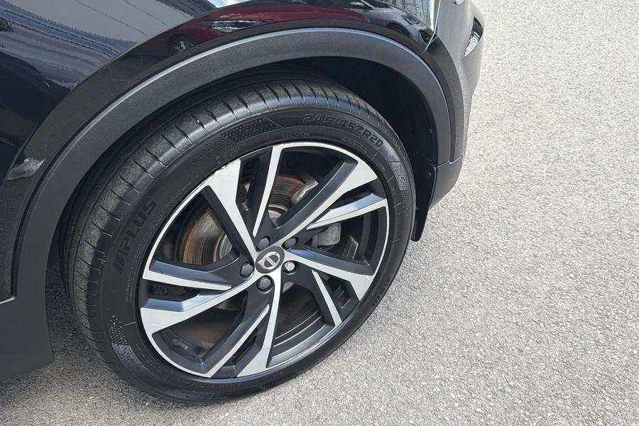 Volvo XC40 Photo autoimg-33e8f6a3e942dda46b3869ee0f629768939f7214.jpg