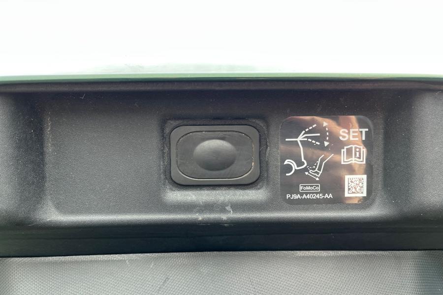 Ford Mustang Mach-E Photo autoimg-33ef3224c8f9bc28b2a5b583850b70894b791035.jpg