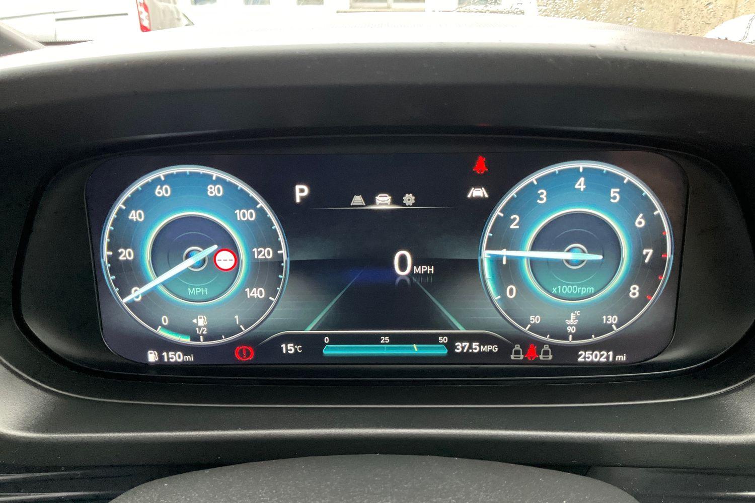 Hyundai BAYON Photo 12