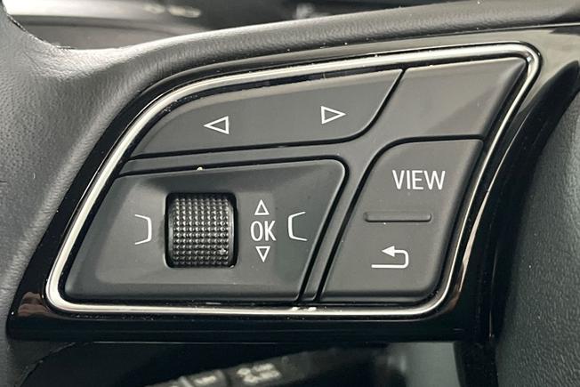 AUDI Q2 Photo 16