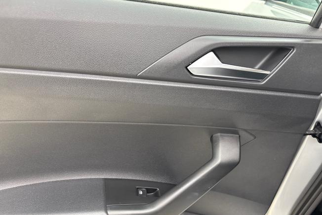 VOLKSWAGEN Polo Photo 31