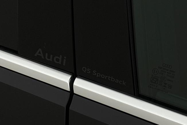 AUDI Q5 Photo 28