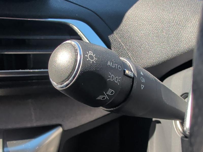 Used Peugeot 3008 AF22CCE 22