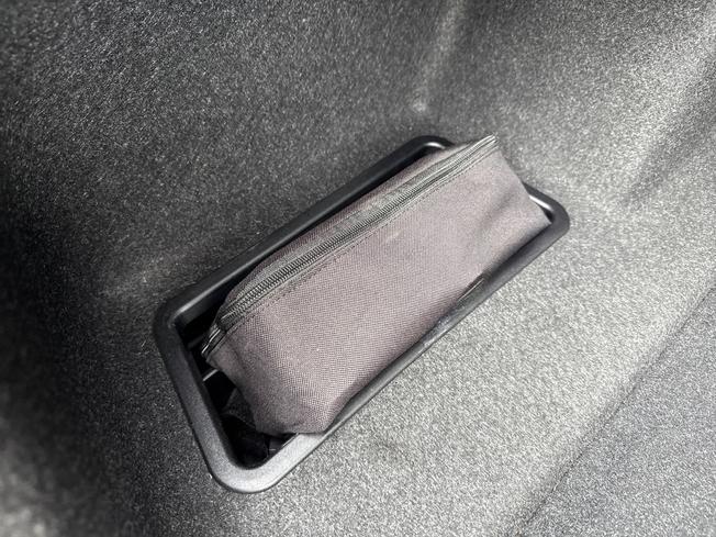 BMW 3 Series Photo 21