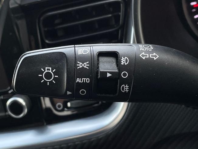 KIA Stonic Photo 37