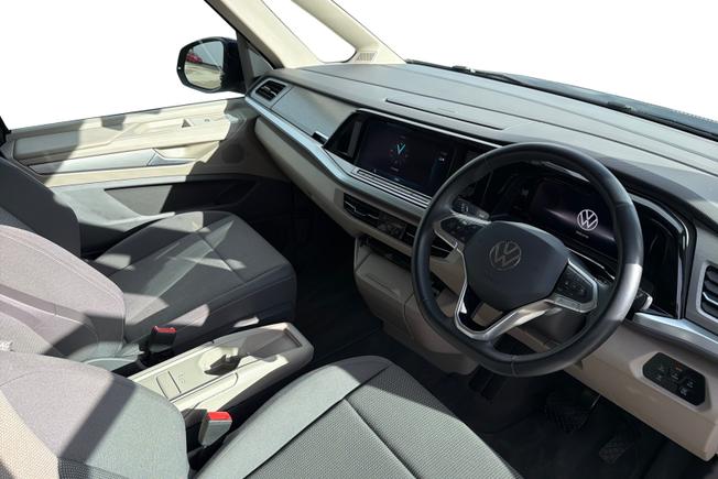 VOLKSWAGEN Multivan Photo 6