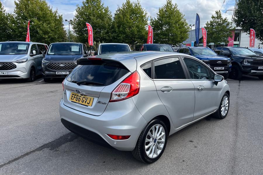 Ford FIESTA Photo autoimg-3407e0582ae2a2483d7aa4ca7c401230308c03b0.jpg