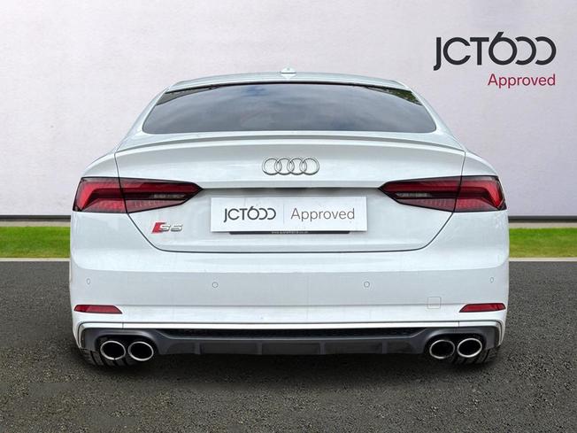AUDI S5 Photo 7