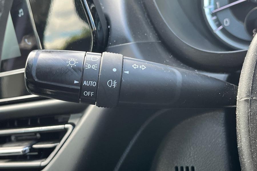 Suzuki S-CROSS Photo autoimg-3409a61a31257b0795f9335fe7ea8571b64b8f62.jpg