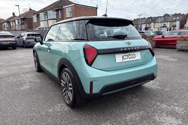 MINI Cooper Photo 23