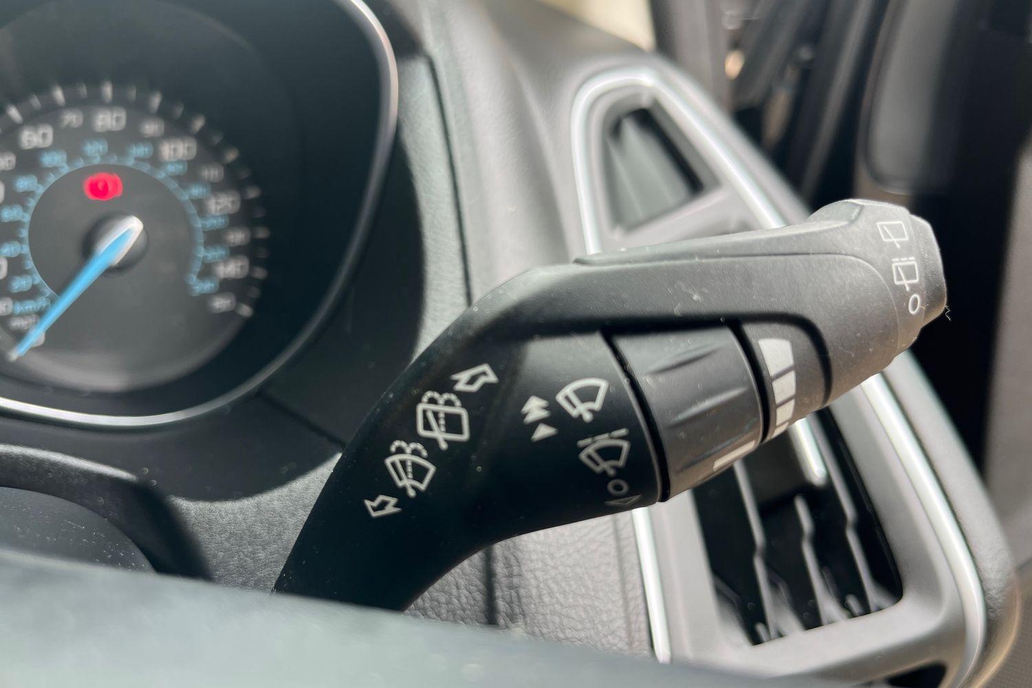 Ford Focus Photo 14