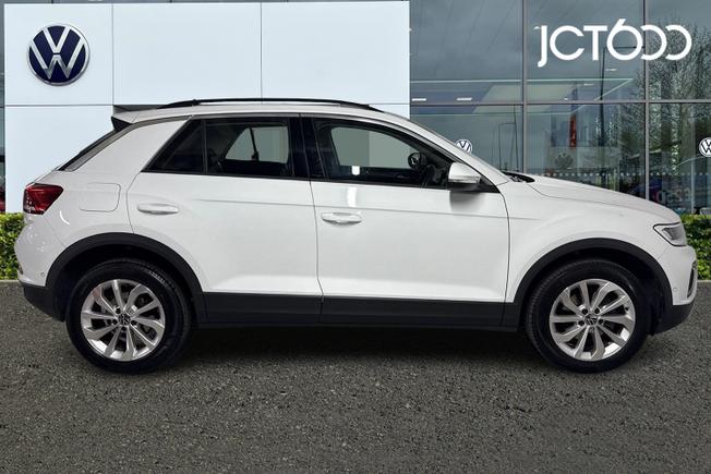 VOLKSWAGEN T-Roc Photo 4