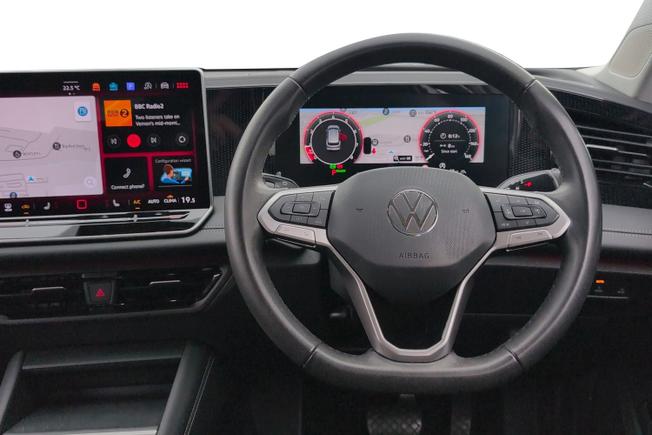 VOLKSWAGEN Tiguan Photo 11