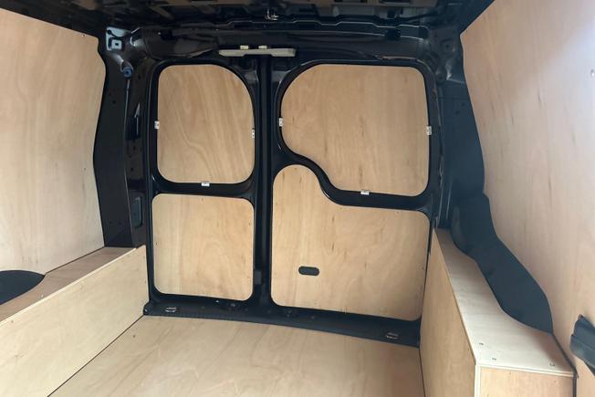 VOLKSWAGEN Caddy Maxi Photo 9