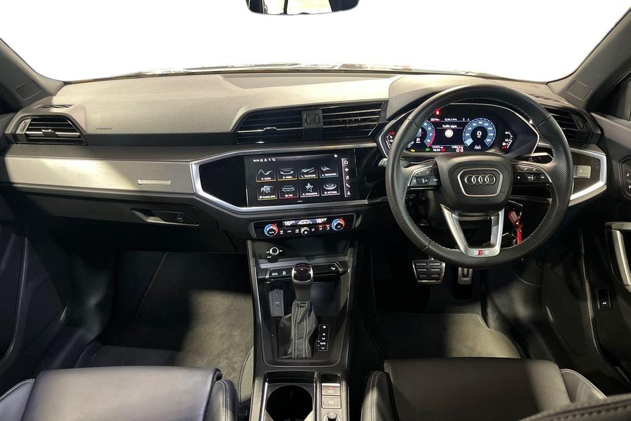 Audi Q3 Photo autoimg-341881c2f6e814fdb2df572d947e8c1427c89b28.jpg