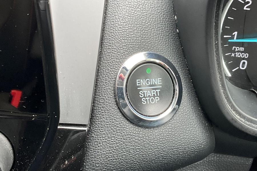 Ford ECOSPORT Photo autoimg-34191d07448687bc4938bb8cb41d10c43f423772.jpg