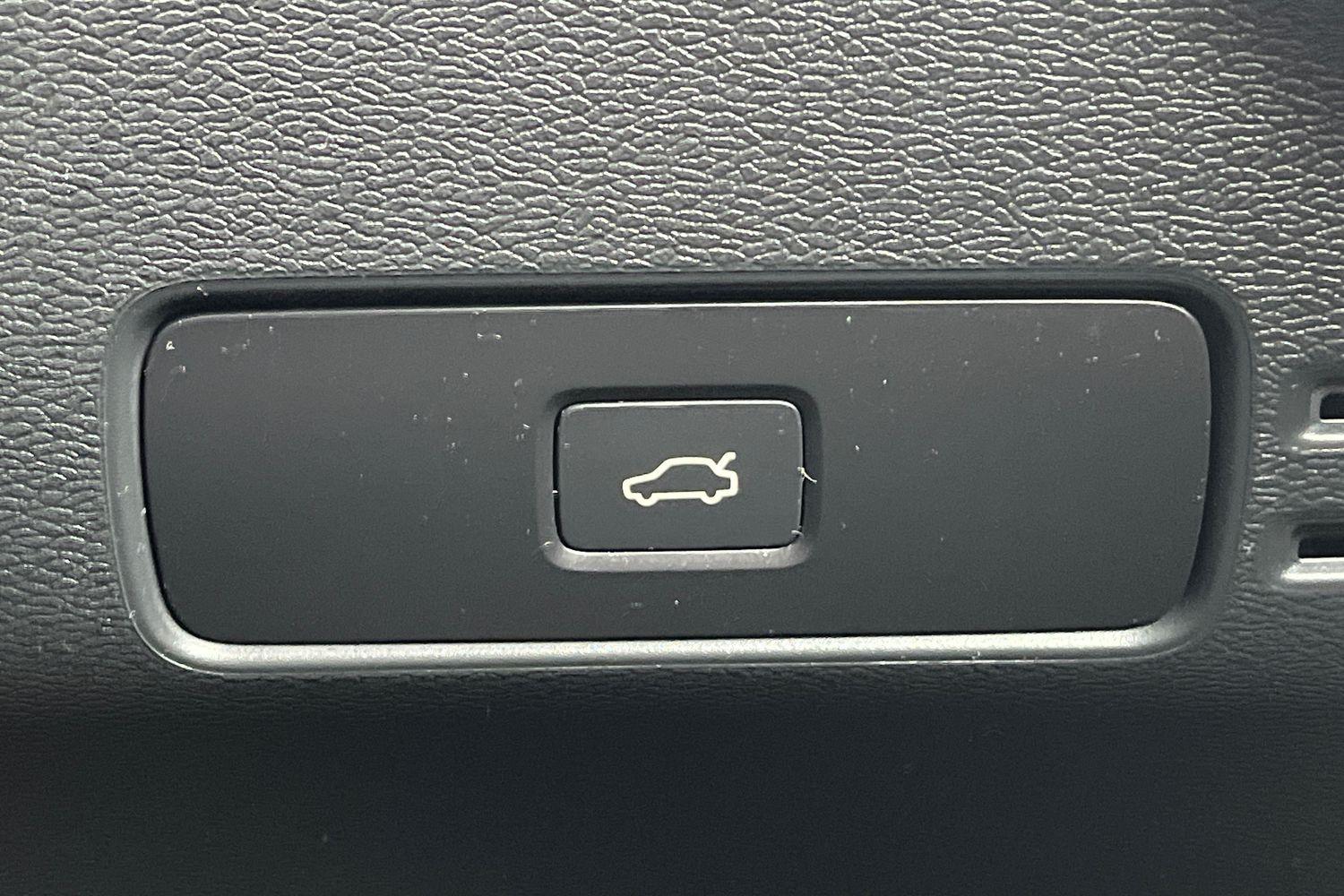 Volvo XC40 Photo 27