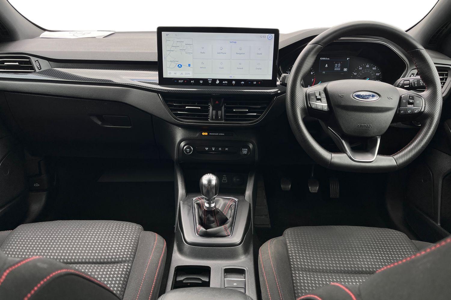Ford FOCUS Photo 9