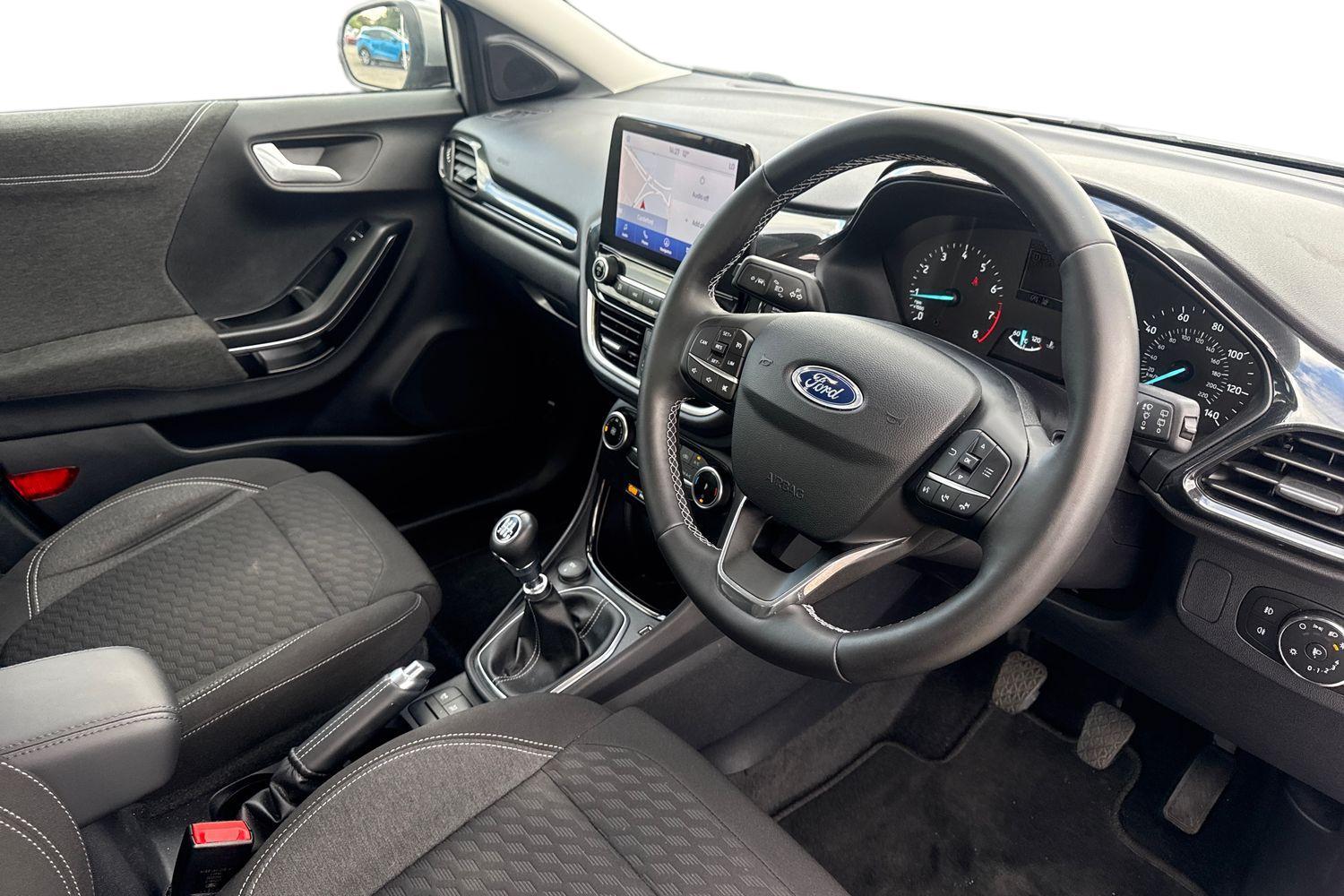 Ford PUMA Photo 8