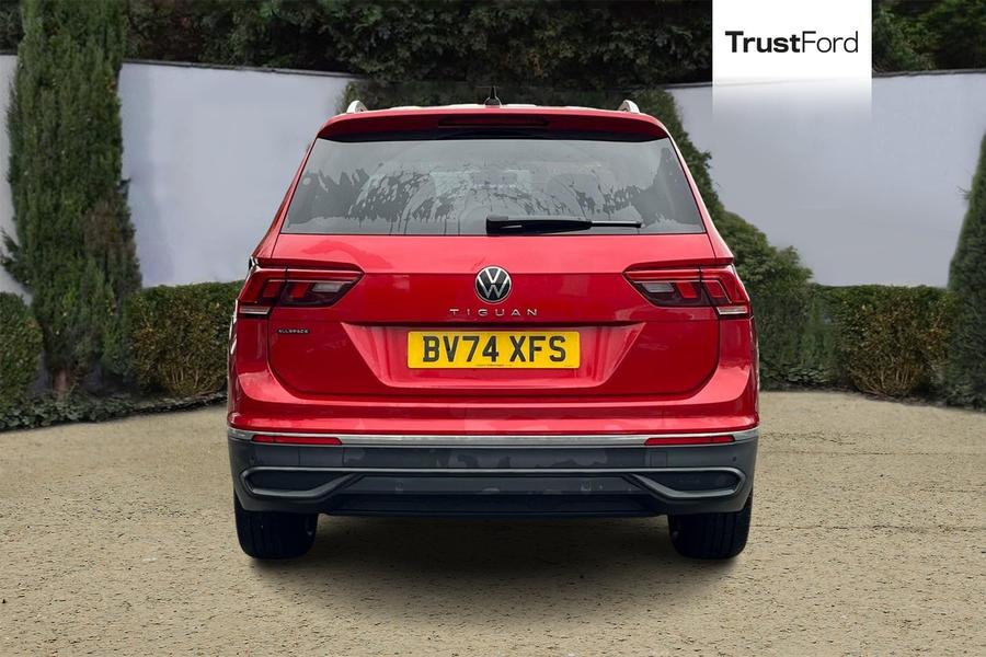 Volkswagen Tiguan Allspace Photo autoimg-3432200b49134e382bedbe626c696cc3e5087099.jpg