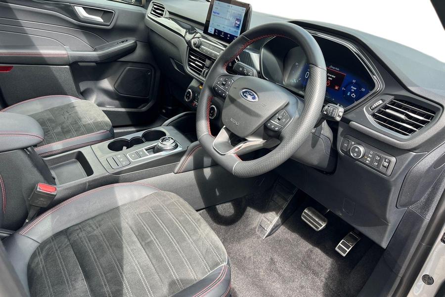 Ford Kuga Photo autoimg-3432d6c3706491d0ee5e0efbaba2bcd47d161d9d.jpg