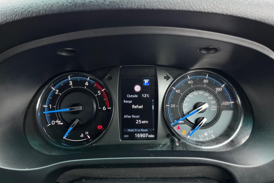 Used Toyota HILUX WD71GMY 37