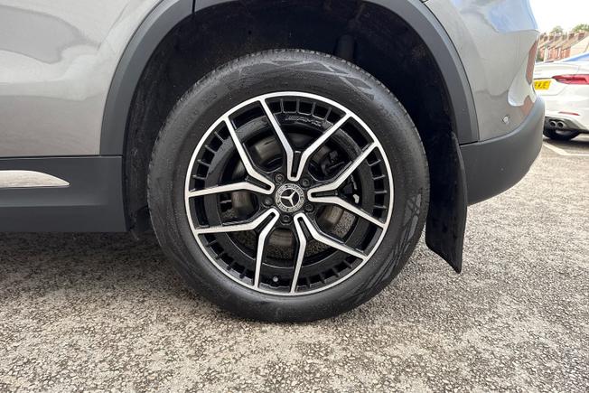 MERCEDES-BENZ Eqa Photo 24