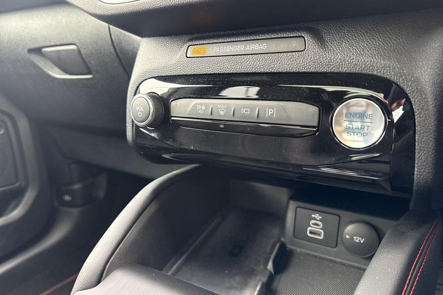 Ford KUGA Photo autoimg-343eb57296ed5be9ec62b2f55900712b9791524d.jpg