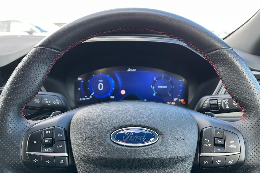 Ford Kuga Photo autoimg-3440565ca851282f663947a1feef56255ac0b16b.jpg