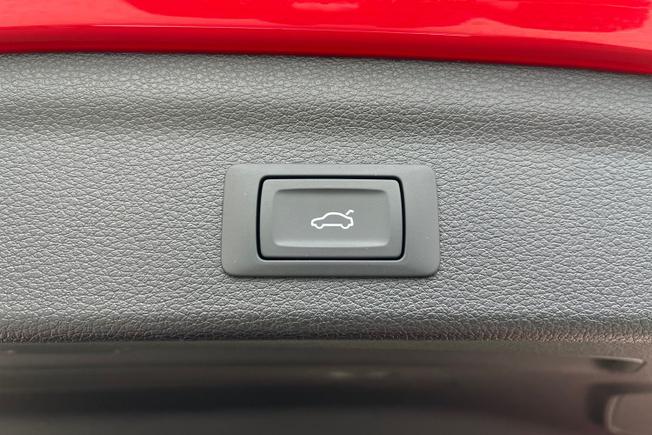 AUDI Q3 Photo 47