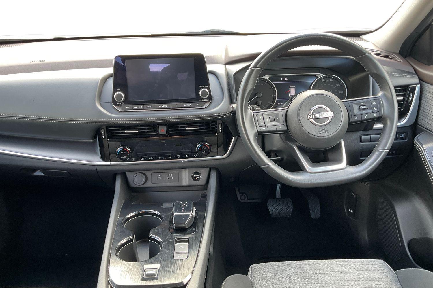 Nissan X-TRAIL Photo 10