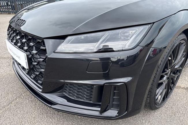 AUDI TT Photo 24